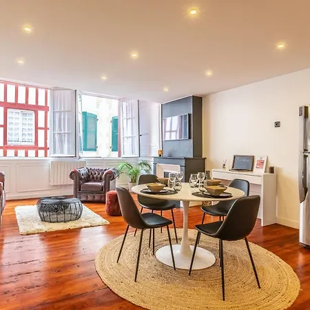 Standing - Cœur petit Bayonne - parking réservé Apartamento *
